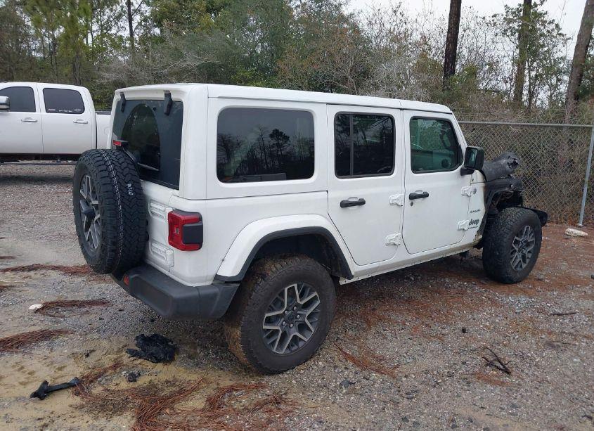 Photo 4 of 2024 Jeep Wrangler 4-DOOR SAHARA 4X4 (VIN 1C4PJXEN6RW114572)