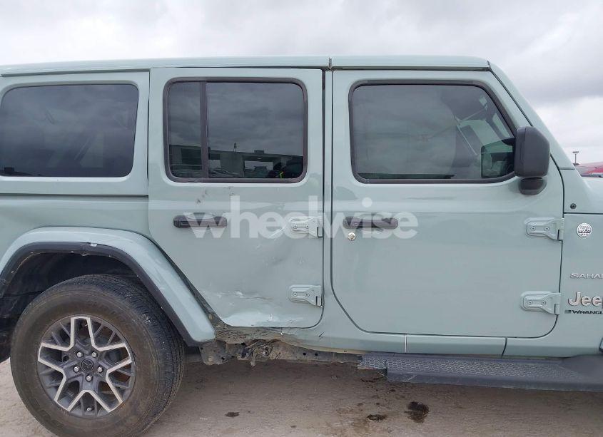 Photo 13 of 2024 Jeep Wrangler 4-DOOR SAHARA 4X4 (VIN 1C4PJXEN6RW120260)