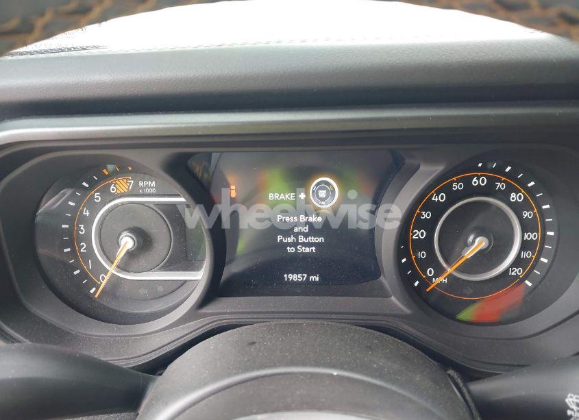 Photo 7 of 2024 Jeep Wrangler 4-DOOR SAHARA 4X4 (VIN 1C4PJXEN6RW120260)