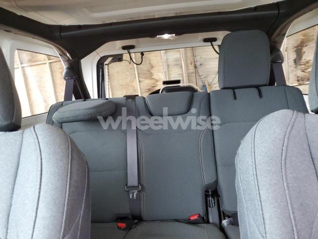 Photo 8 of 2025 JEEP WRANGLER SAHARA (VIN 1C4PJXEN8SW591963)