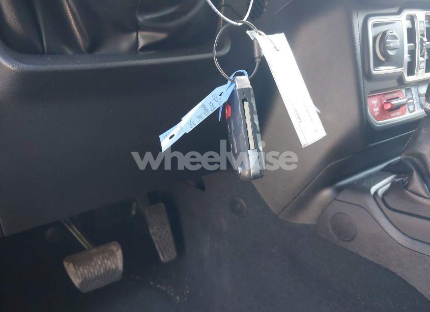 Photo 11 of 2024 Jeep Wrangler 4-DOOR RUBICON 4X4 (VIN 1C4PJXFG2RW253100)