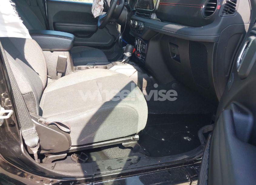 Photo 5 of 2024 Jeep Wrangler 4-DOOR RUBICON 4X4 (VIN 1C4PJXFG2RW253100)