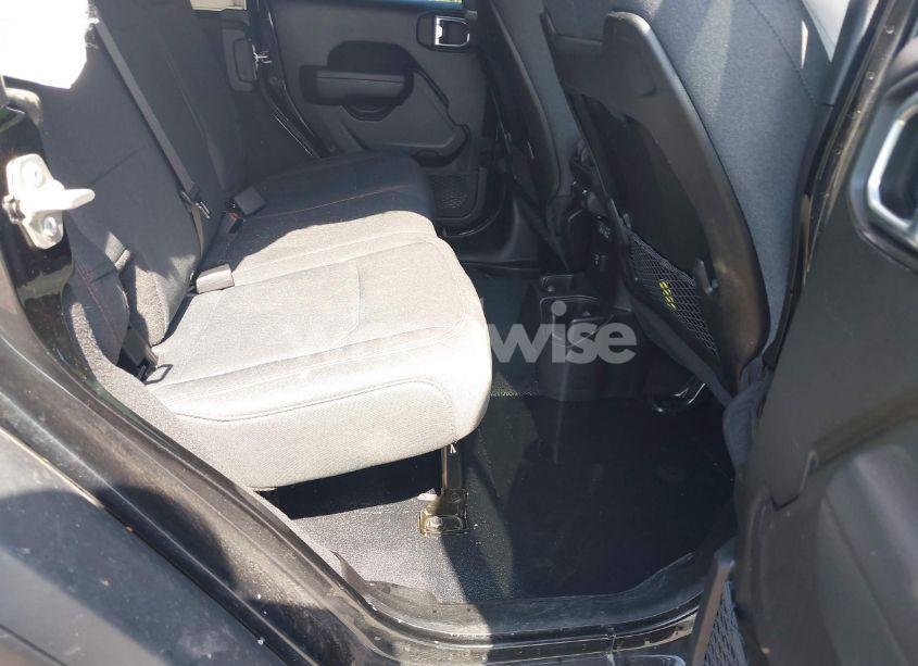 Photo 8 of 2024 Jeep Wrangler 4-DOOR RUBICON 4X4 (VIN 1C4PJXFG2RW253100)