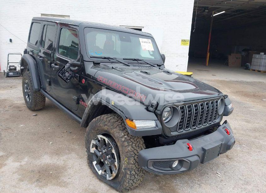 2025 Jeep Wrangler 4-DOOR RUBICON 4X4 (VIN 1C4PJXFN5SW525448) main photo