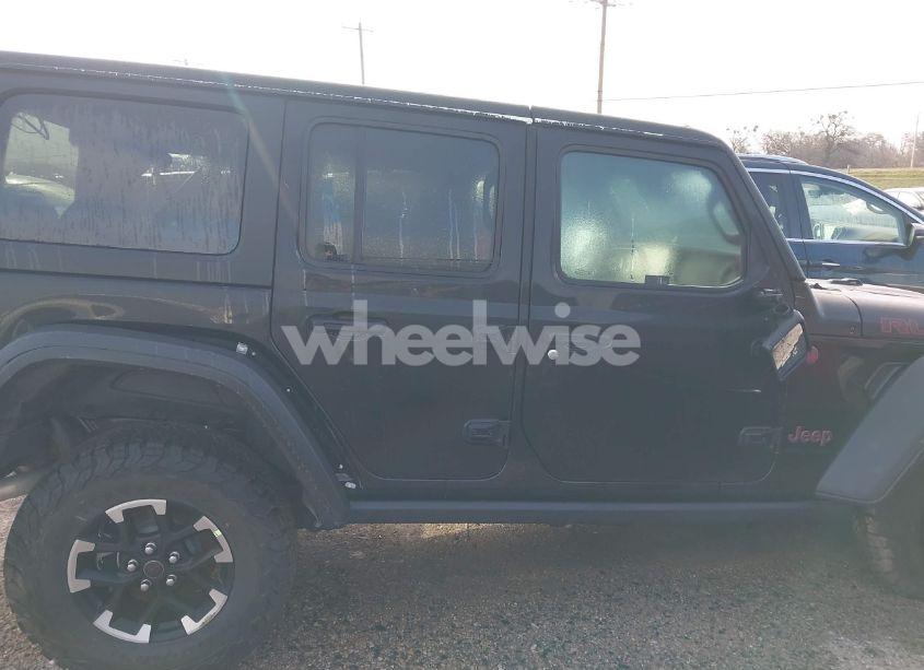 Photo 13 of 2025 Jeep Wrangler 4-DOOR RUBICON 4X4 (VIN 1C4PJXFN5SW525448)