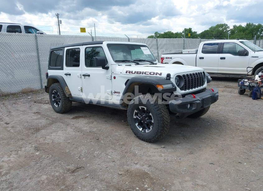 2025 Jeep Wrangler 4-DOOR RUBICON 4X4 (VIN 1C4PJXFNXSW526479) main photo