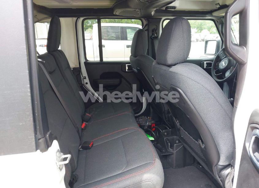 Photo 8 of 2025 Jeep Wrangler 4-DOOR RUBICON 4X4 (VIN 1C4PJXFNXSW526479)