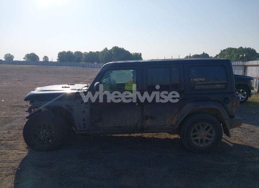 Photo 15 of 2024 Jeep Wrangler 4-DOOR SPORT RHD 4X4 (VIN 1C4PJXKNXRW233973)