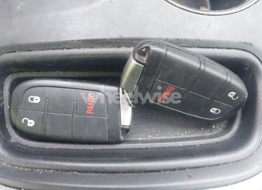 Photo 11 of 2015 Dodge Durango SXT (VIN 1C4RDHAG0FC714725)