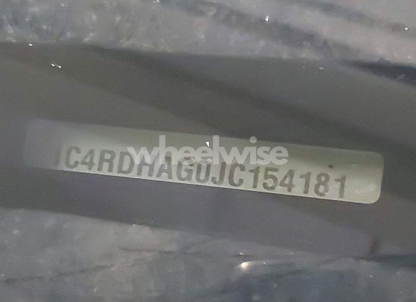 Photo 9 of 2018 Dodge Durango SXT RWD (VIN 1C4RDHAG0JC154181)