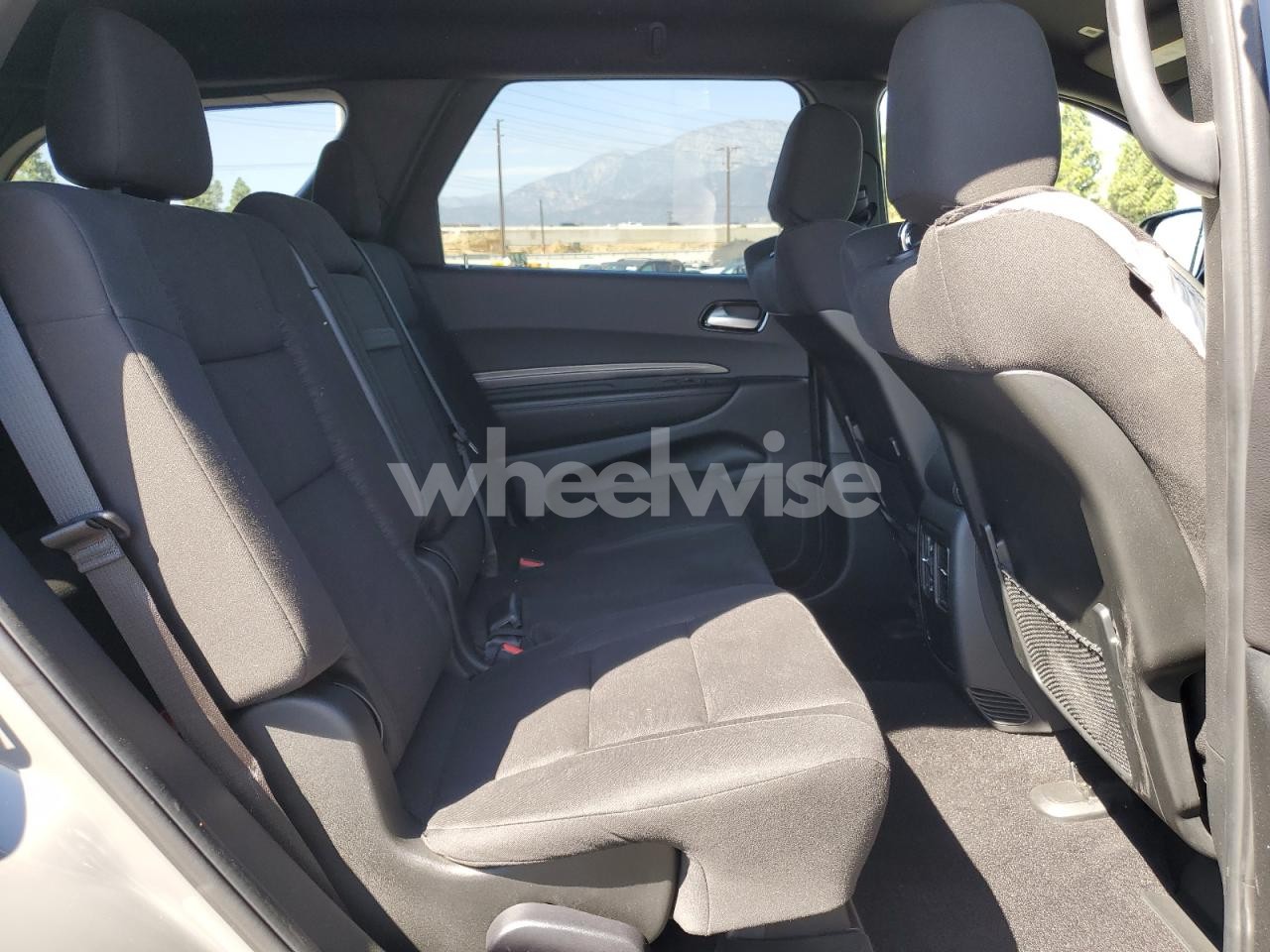 Photo 11 of 2022 DODGE DURANGO SXT (VIN 1C4RDHAG1NC217584)