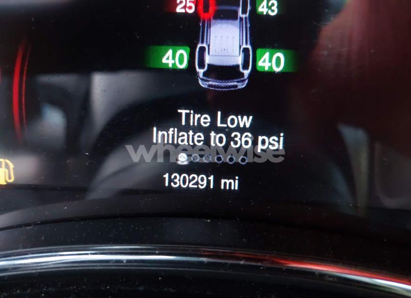 Photo 15 of 2015 Dodge Durango SXT (VIN 1C4RDHAG2FC194494)