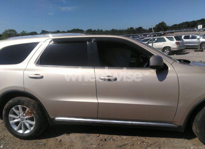 Photo 13 of 2014 Dodge Durango SXT (VIN 1C4RDHAG4EC266777)