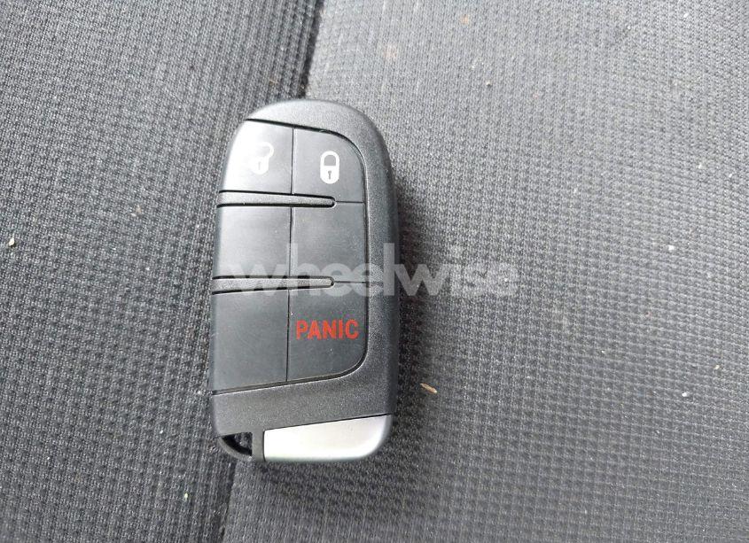 Photo 11 of 2015 Dodge Durango SXT (VIN 1C4RDHAG4FC904379)