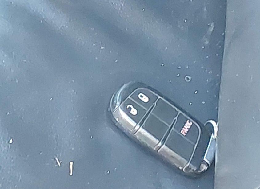 Photo 11 of 2016 Dodge Durango SXT (VIN 1C4RDHAG5GC353297)