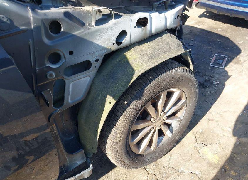 Photo 15 of 2016 Dodge Durango SXT (VIN 1C4RDHAG5GC353297)