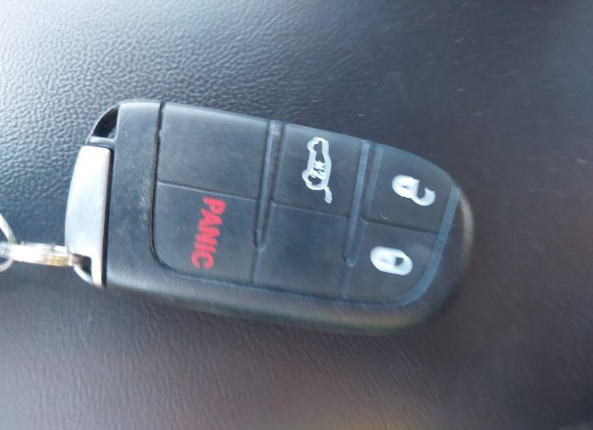 Photo 11 of 2019 Dodge Durango SXT PLUS RWD (VIN 1C4RDHAG5KC803393)