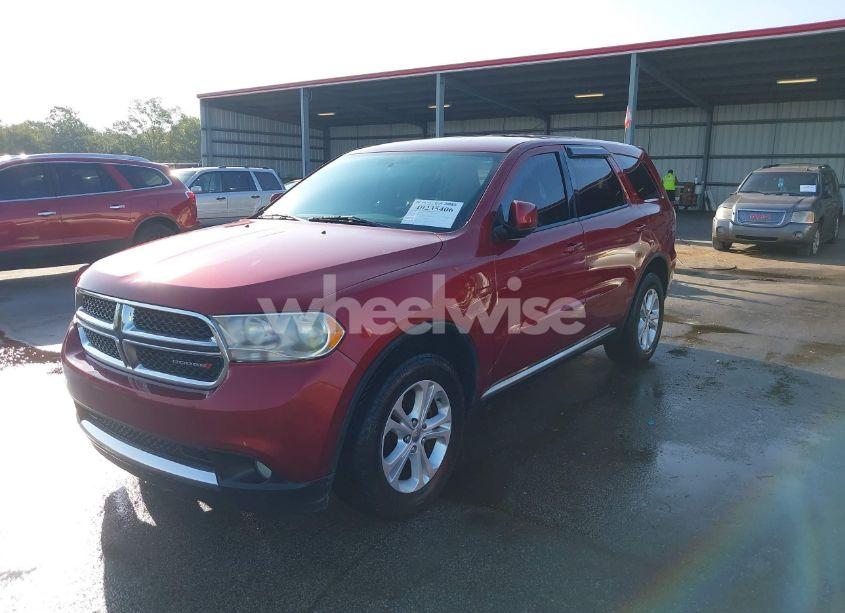 Photo 2 of 2013 Dodge Durango SXT (VIN 1C4RDHAG8DC668378)