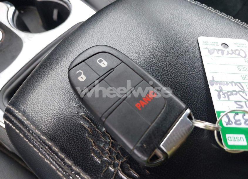 Photo 11 of 2015 Dodge Durango SXT (VIN 1C4RDHAG8FC781881)