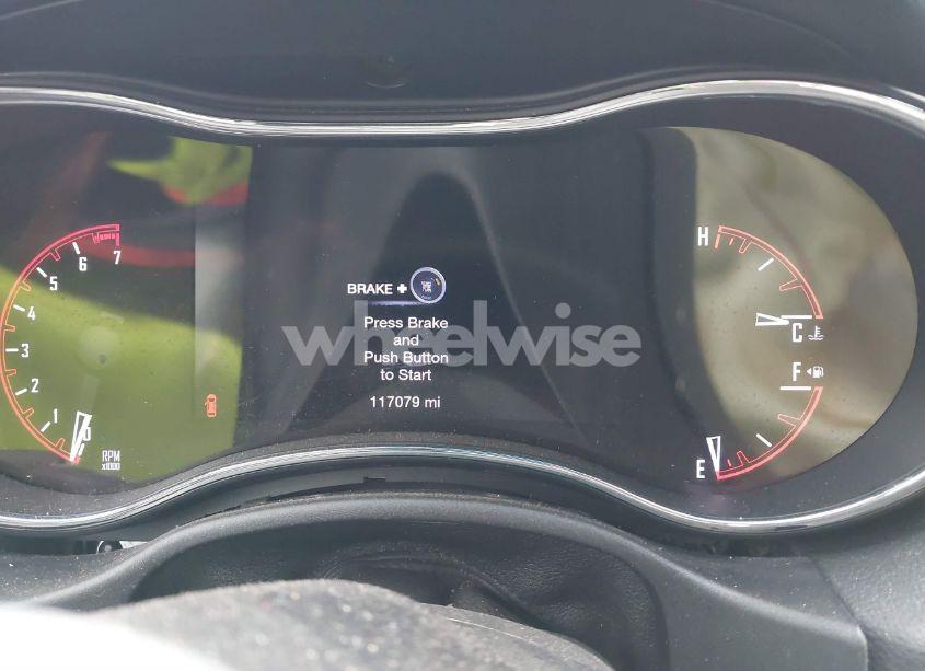 Photo 7 of 2018 Dodge Durango SXT RWD (VIN 1C4RDHAG8JC114365)