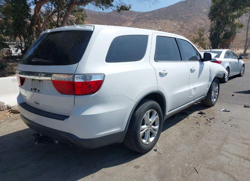 Photo 4 of 2013 Dodge Durango SXT (VIN 1C4RDHAGXDC697784)
