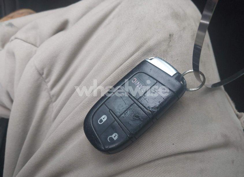 Photo 11 of 2015 Dodge Durango SXT (VIN 1C4RDHAGXFC946099)