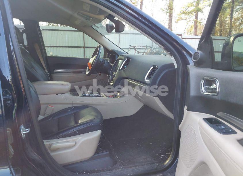 Photo 5 of 2017 Dodge Durango SXT RWD (VIN 1C4RDHAGXHC898364)