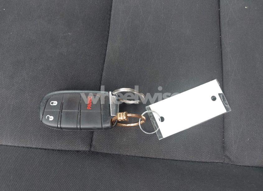 Photo 11 of 2018 Dodge Durango SXT RWD (VIN 1C4RDHAGXJC315569)