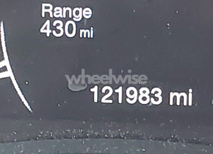 Photo 15 of 2018 Dodge Durango SXT AWD (VIN 1C4RDJAG0JC276305)