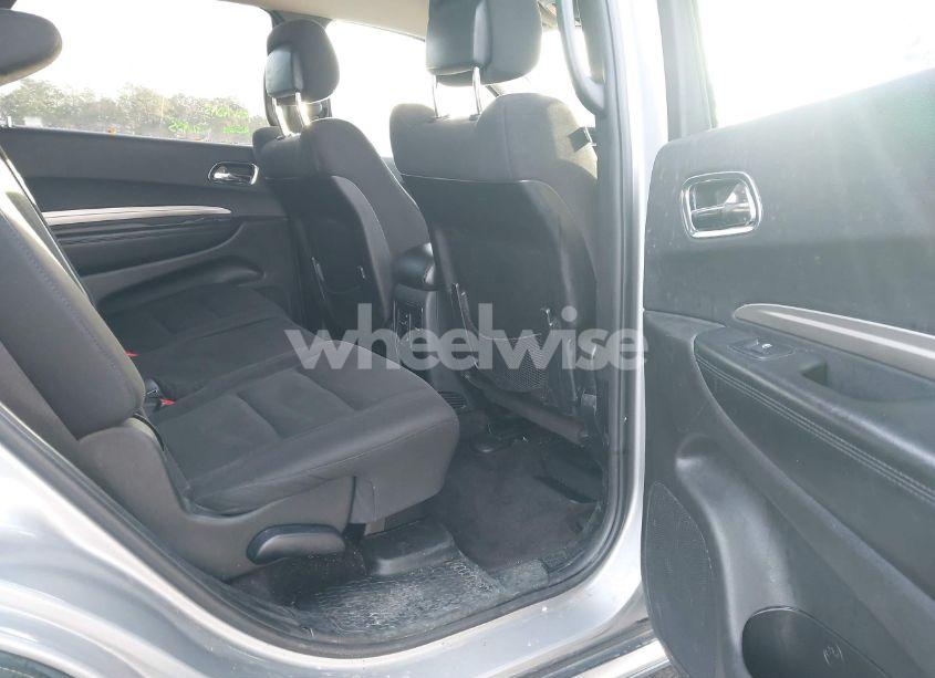 Photo 8 of 2018 Dodge Durango SXT AWD (VIN 1C4RDJAG0JC276305)