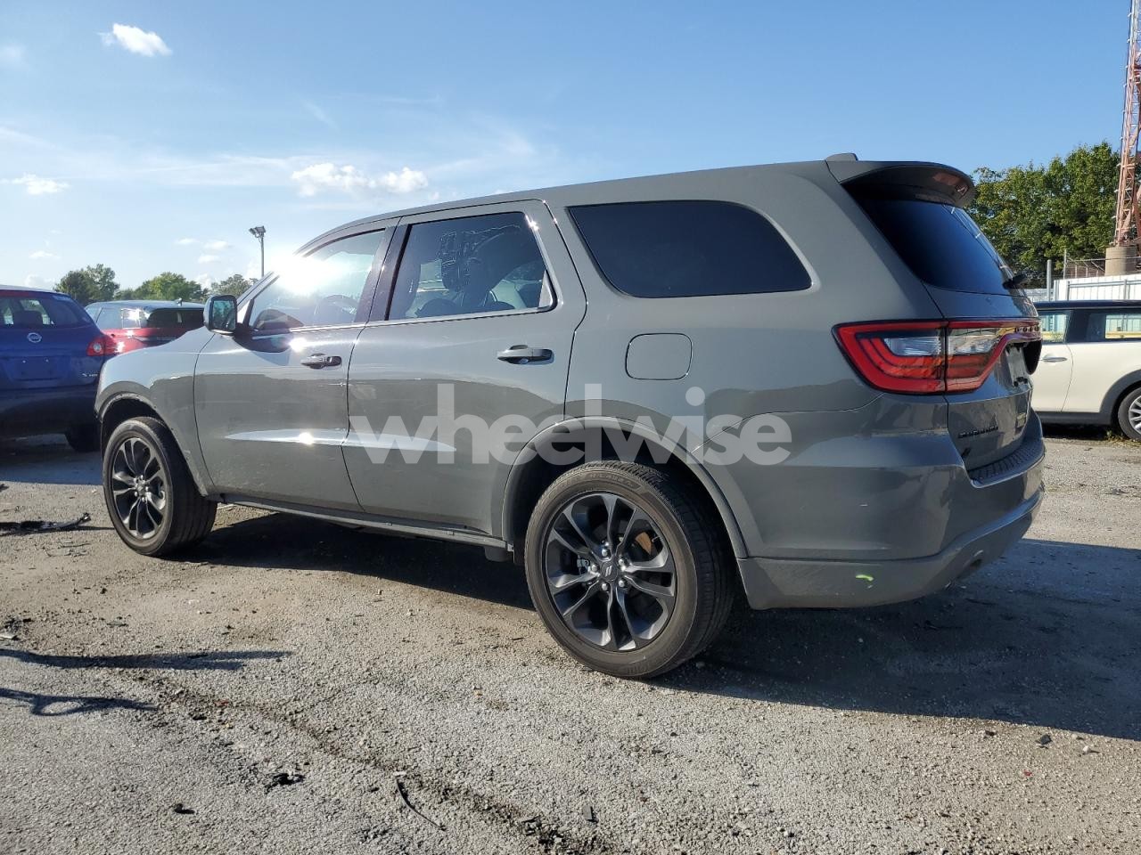 Photo 2 of 2022 DODGE DURANGO SXT (VIN 1C4RDJAG0NC174119)