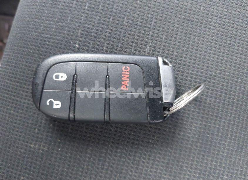 Photo 11 of 2014 Dodge Durango SXT (VIN 1C4RDJAG1EC514636)