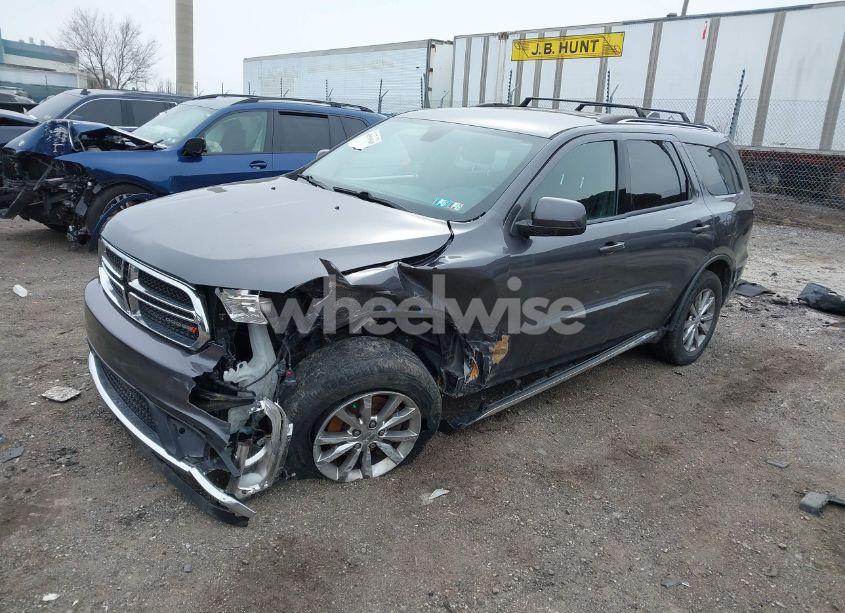 Photo 2 of 2017 Dodge Durango SXT AWD (VIN 1C4RDJAG1HC918038)
