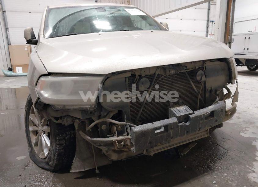 Photo 6 of 2014 Dodge Durango SXT (VIN 1C4RDJAG3EC412755)