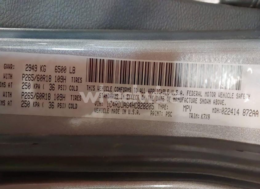 Photo 9 of 2017 Dodge Durango SXT AWD (VIN 1C4RDJAG4HC828205)