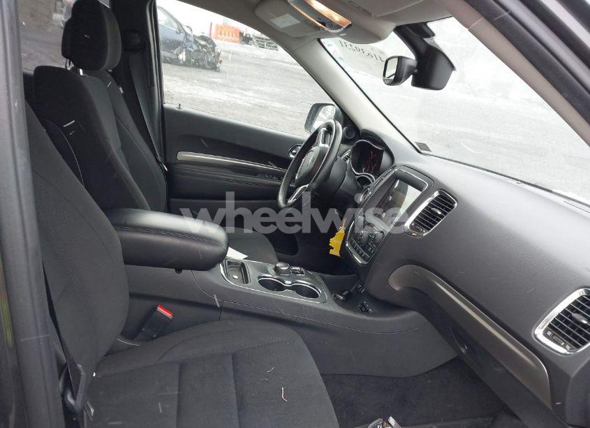 Photo 5 of 2017 Dodge Durango SXT AWD (VIN 1C4RDJAG4HC871345)