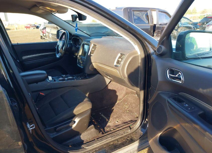 Photo 5 of 2017 Dodge Durango SXT AWD (VIN 1C4RDJAG4HC945475)