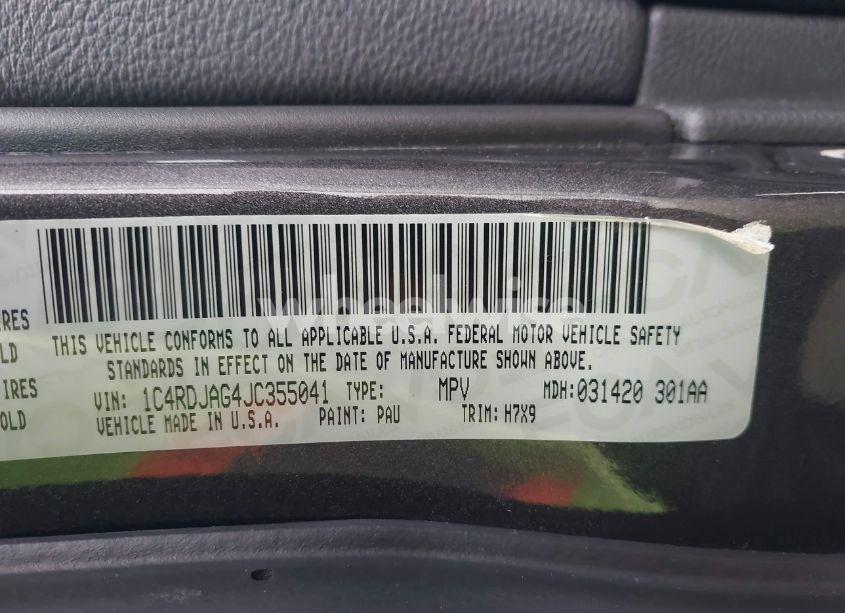 Photo 9 of 2018 Dodge Durango SXT AWD (VIN 1C4RDJAG4JC355041)