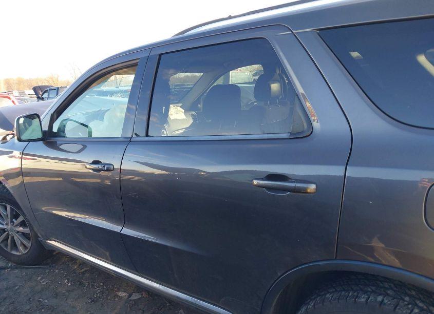 Photo 15 of 2018 Dodge Durango SXT AWD (VIN 1C4RDJAG4JC372325)