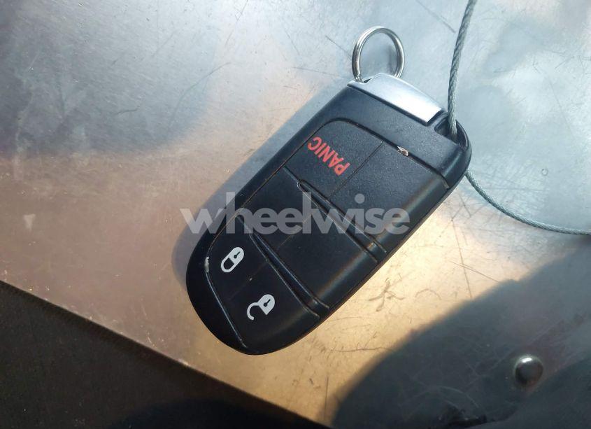 Photo 11 of 2018 Dodge Durango SXT AWD (VIN 1C4RDJAG4JC490522)