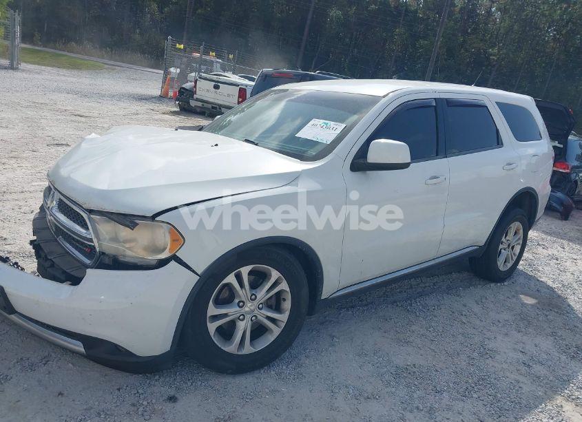 Photo 2 of 2013 Dodge Durango SXT (VIN 1C4RDJAG5DC681628)