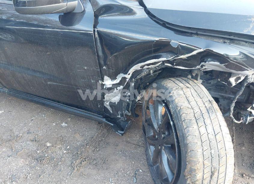 Photo 18 of 2015 Dodge Durango SXT (VIN 1C4RDJAG5FC139769)