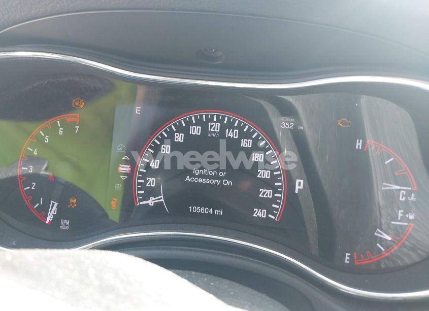 Photo 7 of 2017 Dodge Durango SXT AWD (VIN 1C4RDJAG5HC717680)