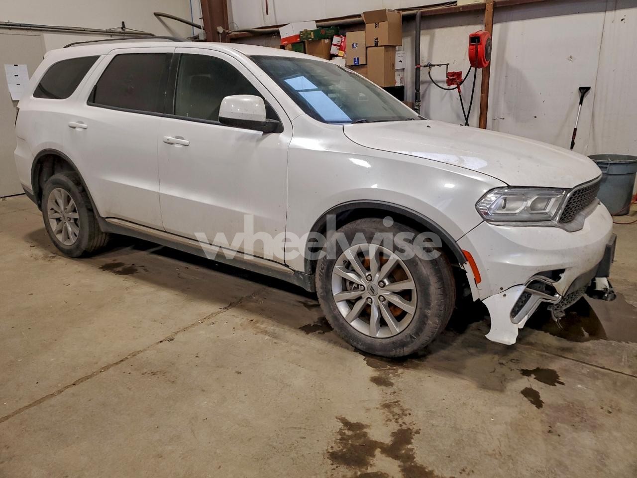 Photo 4 of 2021 DODGE DURANGO SXT (VIN 1C4RDJAG5MC520731)