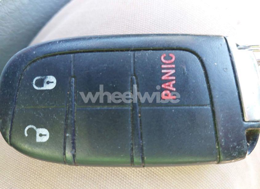 Photo 11 of 2015 Dodge Durango SXT (VIN 1C4RDJAG6FC170139)