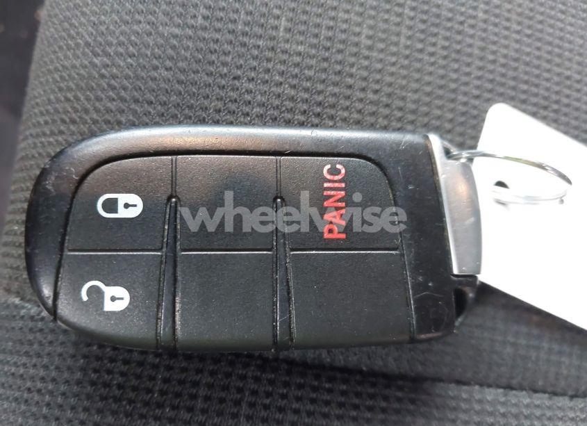 Photo 11 of 2017 Dodge Durango SXT AWD (VIN 1C4RDJAG6HC710060)