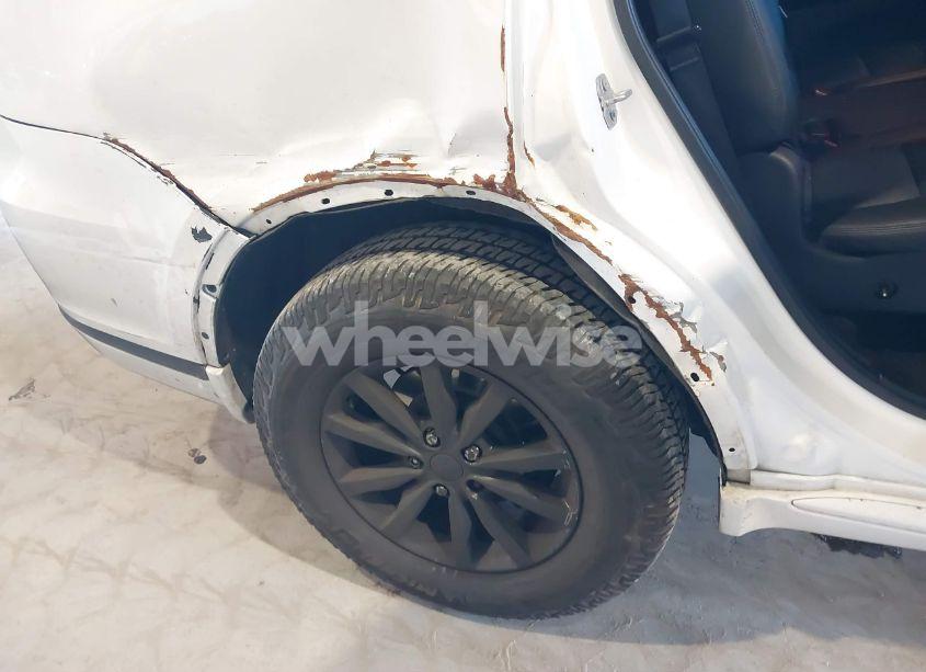 Photo 18 of 2017 Dodge Durango SXT AWD (VIN 1C4RDJAG6HC725657)