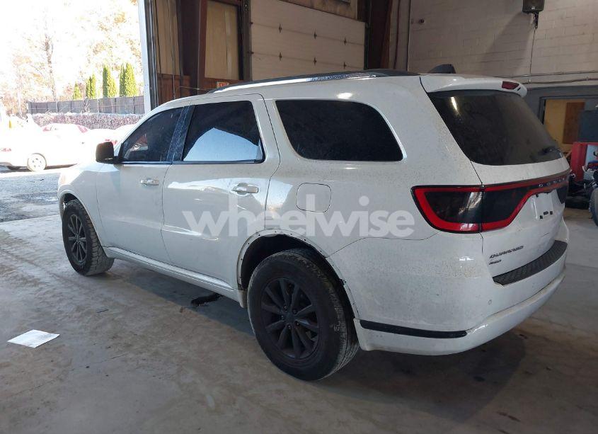 Photo 3 of 2017 Dodge Durango SXT AWD (VIN 1C4RDJAG6HC725657)