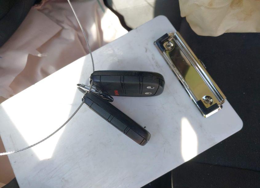 Photo 11 of 2019 Dodge Durango SXT AWD (VIN 1C4RDJAG6KC534232)