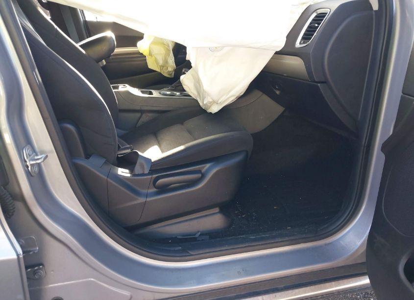 Photo 5 of 2019 Dodge Durango SXT AWD (VIN 1C4RDJAG6KC534232)